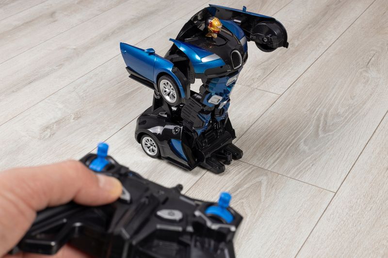 ZABAWKA 2W1 ROBOT + AUTO ”BORDO” zdjęcie 13