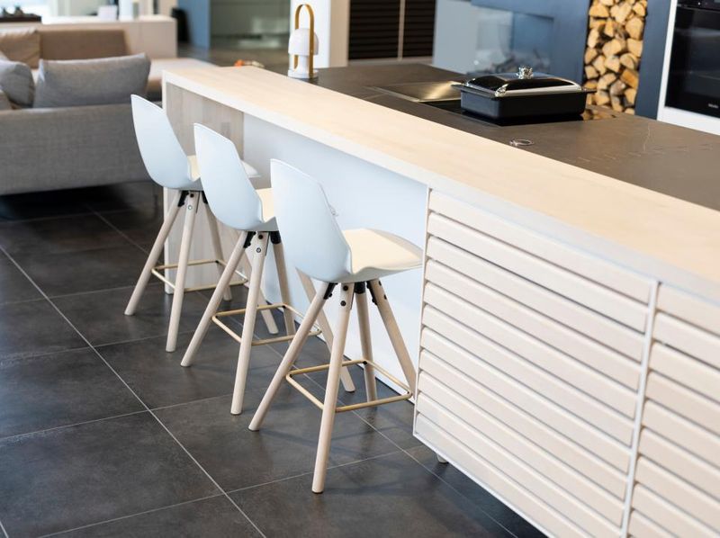 Stołek barowy Oslo biały high zdjęcie 2