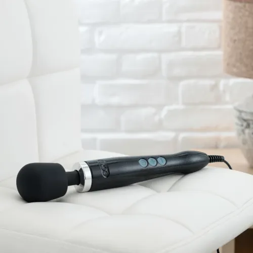 doxy die cast wand massager black - luksusowy masażer z aluminium na Arena.pl