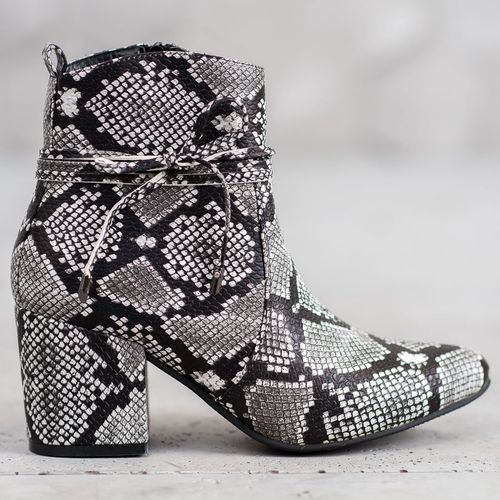 Botki Na Słupku r.41 na Arena.pl