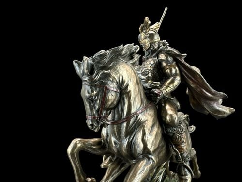 RZEŹBA NIEZWYCIĘRZONY BÓG NORDYCKI ODYN VERONESE (WU75997A4) na Arena.pl