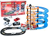 ND21_105866 Parking z torem i autami