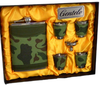 Piersiówka w Zestawie w Opakowaniu Prezentowym