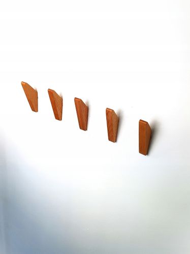 Wieszak z Drewna Litego Bukowego Własnej Roboty na Ścianę Korytarz Wiszący na Arena.pl