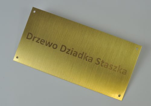 Tabliczka grawerowana z otworami na mocowanie z mosiądzu 18x9cm grubość 1mm na Arena.pl
