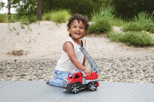 Lena Pojazd Truxx2 Straż Pożarna prezenter na Arena.pl