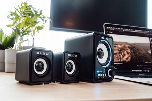 ZESTAW GŁOŚNIKÓW KOMPUTEROWYCH SUBWOOFER 2.1 USB SD AUX RADIO FM LED 11W na Arena.pl