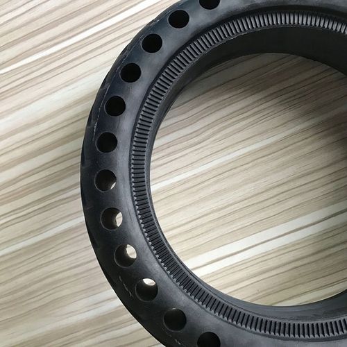 OPONA PEŁNA DO HULAJNOGI ELEKTRYCZNEJ 8 1/2 x 2 na Arena.pl