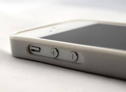 Etui iPhone 5/5S gniazdko DRESZ na Arena.pl