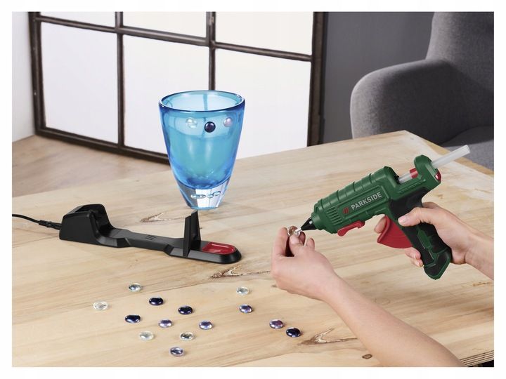 PISTOLET DO KLEJU NA GORĄCO PARKSIDE PHP + STACJA + ZAPAS KLEJU Nowy model zdjęcie 12