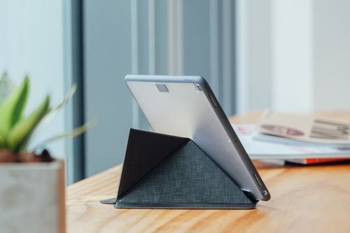 Moshi VersaCover - Etui origami iPad Pro 10.5 na Arena.pl