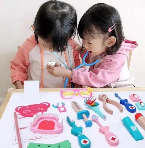 DUŻY DREWNIANY ZESTAW LEKARSKI DOKTOR LEKARZ na Arena.pl