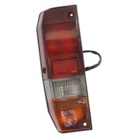LAMPA TYLNA LEWA TOYOTA LAND CRUISER J70 1984 1985 1986 1987