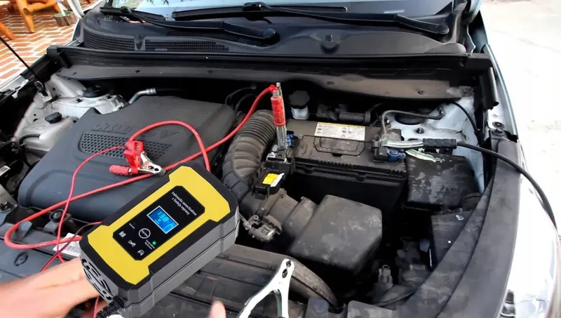 Prostownik Samochodowy do Akumulatorów 12V 6A zdjęcie 3