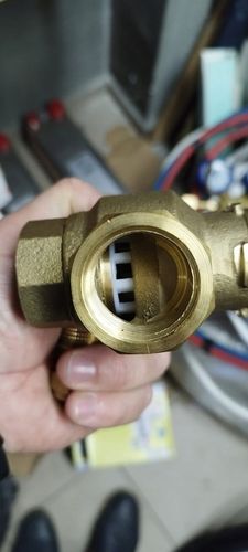 ZAWÓR STREFOWY PRZEŁĄCZAJĄCY 3-DROGOWY 1CAL KVS4,8 na Arena.pl