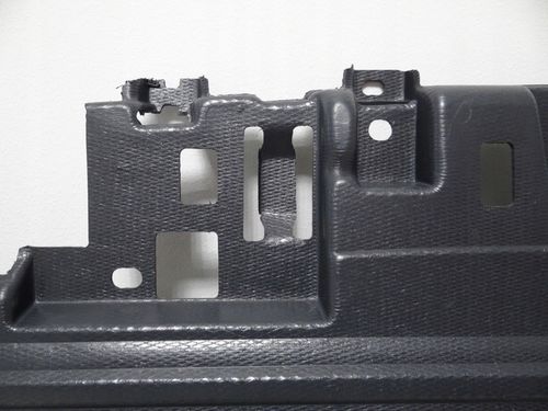 Osłona silnika spinki VOLVO V40 2012-2019 na Arena.pl