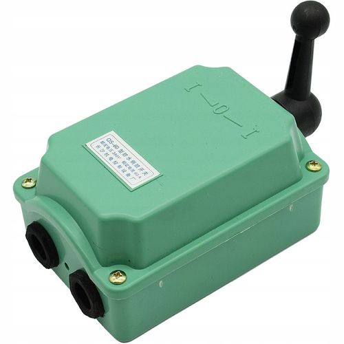 WŁĄCZNIK WYŁĄCZNIK ŁĄCZNIK KRZYWKOWY W OBUDOWIE LEWO PRAWO 3 FAZY 30A 380V na Arena.pl