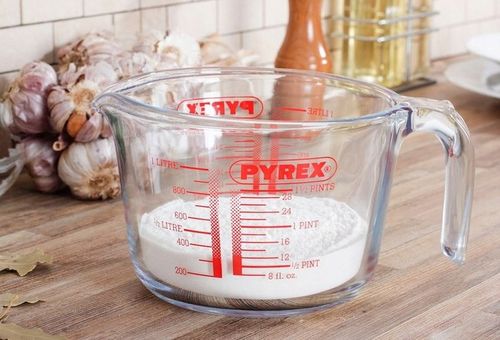 Szklany dzbanek kuchenny z miarką i pokrywką 1 L PYREX na Arena.pl