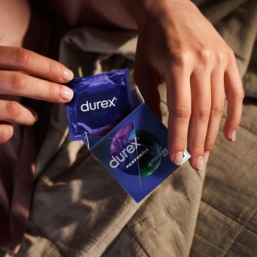 Prezerwatywy Durex Performa 24 szt. opóźniające wytrysk wydłużające na Arena.pl