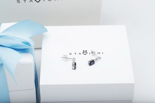 wiszące kolczyki z białego złota z szafirami - kbd1924s na Arena.pl