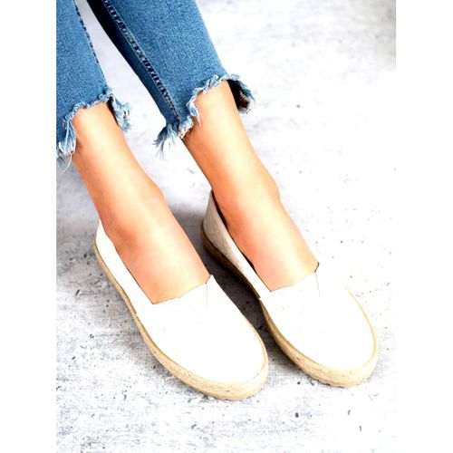 Białe Espadryle VICES r.40 na Arena.pl