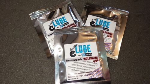 Jaki dodatek do oleju - MoS2 czy WS2 - Dwusiarczek Molibdenu czy Wolframu na Arena.pl