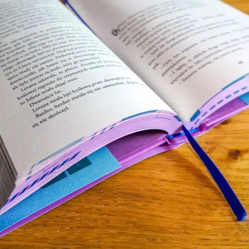 Fairest (barwione brzegi) na Arena.pl