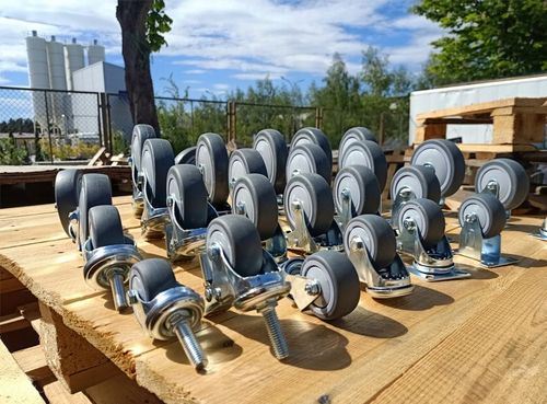 ZESTAW 4x Koło łożyskowane meblowe obrotowe fi.75 trzpień gw. M10 na Arena.pl