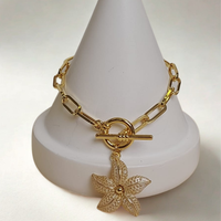 Bransoletka z perłowym kwiatem z kolekcji Oceanique (B25/LAT/30/4AU)