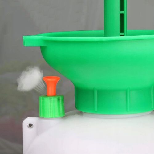 OPRYSKIWACZ CIŚNIENIOWY 5L RĘCZNY OGRODOWY Z LANCĄ na Arena.pl