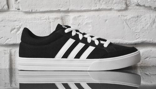 ADIDAS VS SET AW3890 EUR 44 na Arena.pl