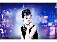 OBRAZ USTA AUDREY HEPBURN PANORAMA MIASTA NIEBIESKI