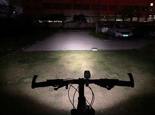 LAMPKA ROWEROWA PRZÓD I TYŁ ULTRA MOCNA AKUMULATOROWA ŁAD USB ZESTAW METAL na Arena.pl