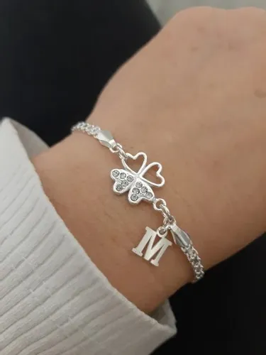 Srebrna bransoletka koniczynka LITERKA PUDEŁKO 925 na Arena.pl