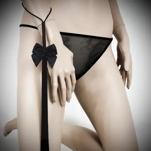 bijoux indiscrets lilly whip - elegancki lekki pejcz z ergonomicznym na Arena.pl