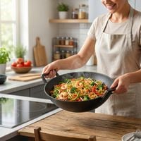 Patelnia wok żeliwna CAST LINE 36 cm