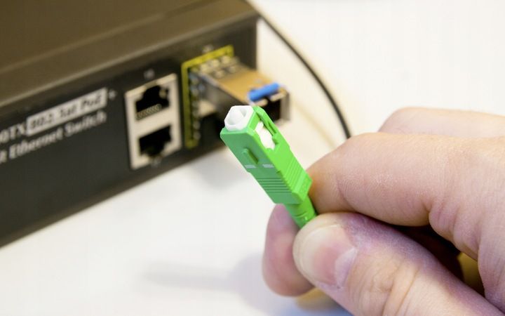 Patchcord światłowodowy kabel SC/APC-SC/APC sx 15m zdjęcie 4