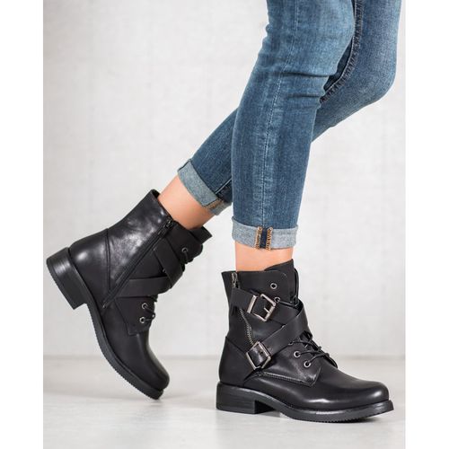 Czarne Workery r.39 na Arena.pl