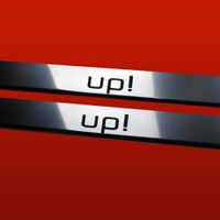 Listwa progowa VOLKSWAGEN UP! Stal nierdzewna 304 połysk z czarnymi literam