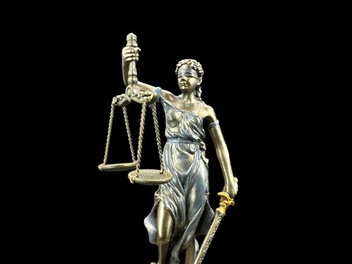 Mała rzeźba - Temida Veronese WU78056AP na Arena.pl