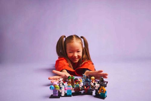 71048 - lego minifigures - seria 27 na Arena.pl