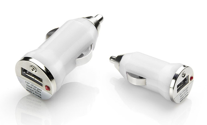 mała ładowarka samochodowa usb biała zdjęcie 1