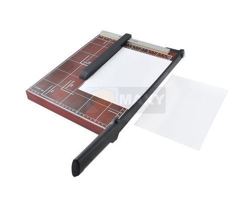 Gilotyna do papieru na Arena.pl