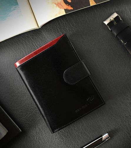 Skorzany portfel meski na karty na Arena.pl