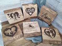 Drewniana kartka Z okazji walentynek na walentynki