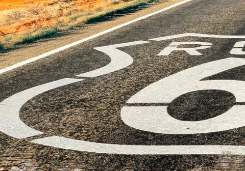 Obraz - Prosta droga Rozmiar - 135x45 na Arena.pl