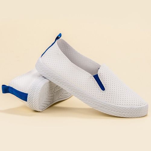 Białe Trampki Slip On r.37 na Arena.pl
