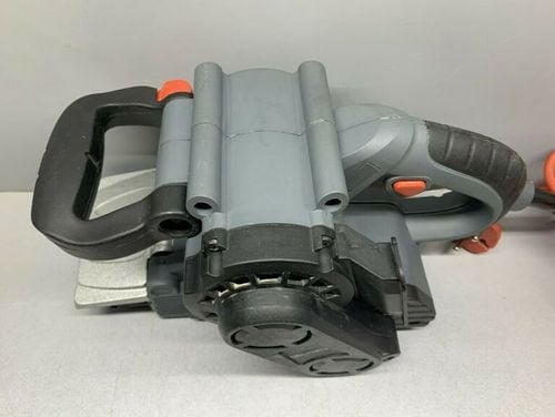 Szlifierka taśmowa 800W GRAPHITE 59G392 na Arena.pl