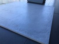 POGRUBIONY jasny szary betonowy gres 60x60 R10