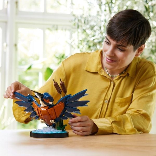 LEGO Icons Zimorodek 10331 zdjęcie 3